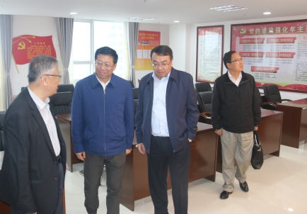 青海省副省長、省國資委黨委書記、主任王黎明，蒞臨省物產(chǎn)集團調(diào)研指導工作