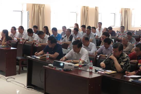 加強業(yè)務(wù)培訓(xùn)，提升工作能力